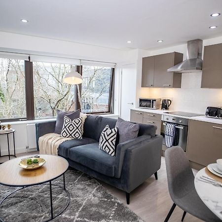 Pembroke House Apartments Exeter For Families Business Relocation Free Parking Екстер'єр фото