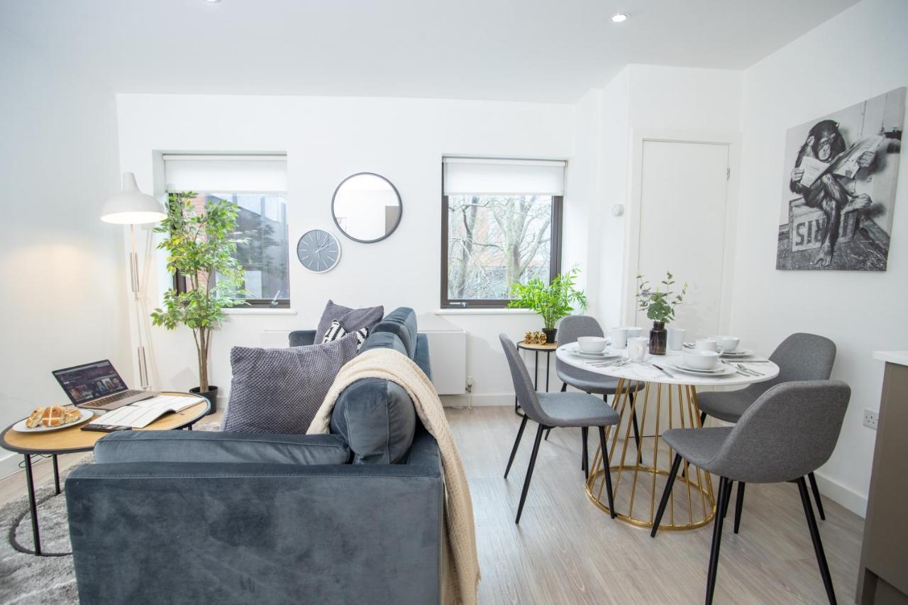 Pembroke House Apartments Exeter For Families Business Relocation Free Parking Екстер'єр фото