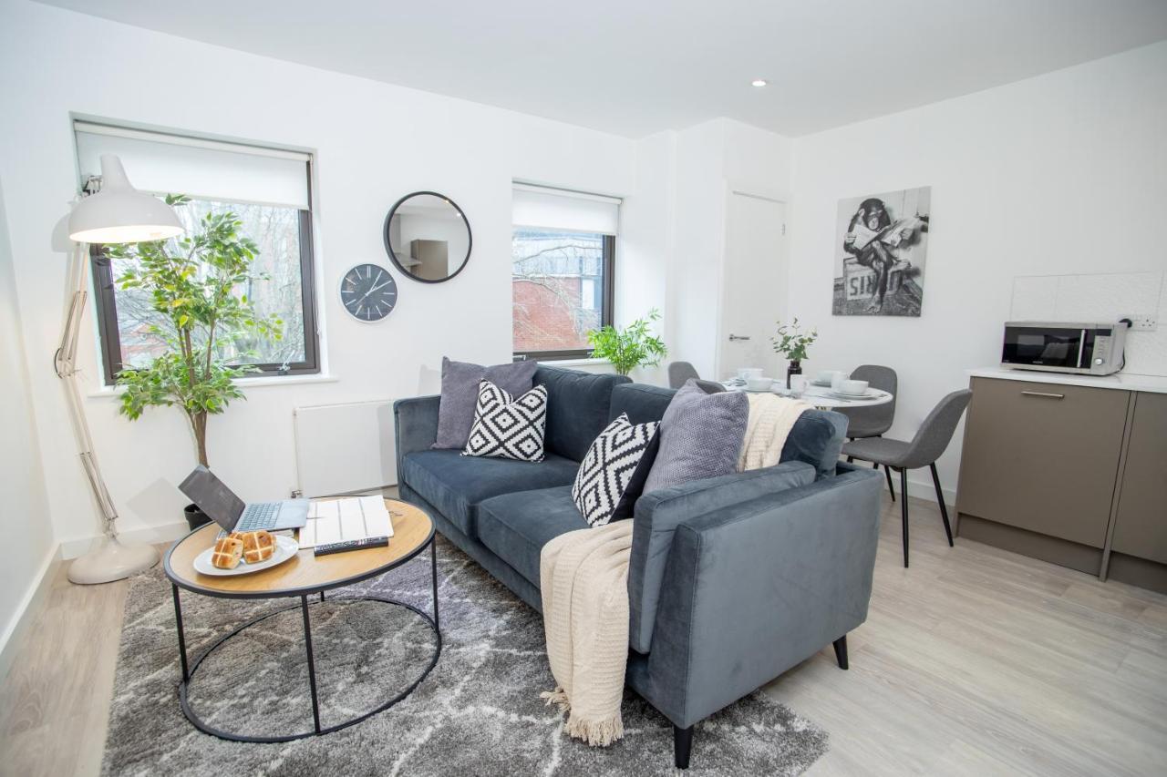 Pembroke House Apartments Exeter For Families Business Relocation Free Parking Екстер'єр фото