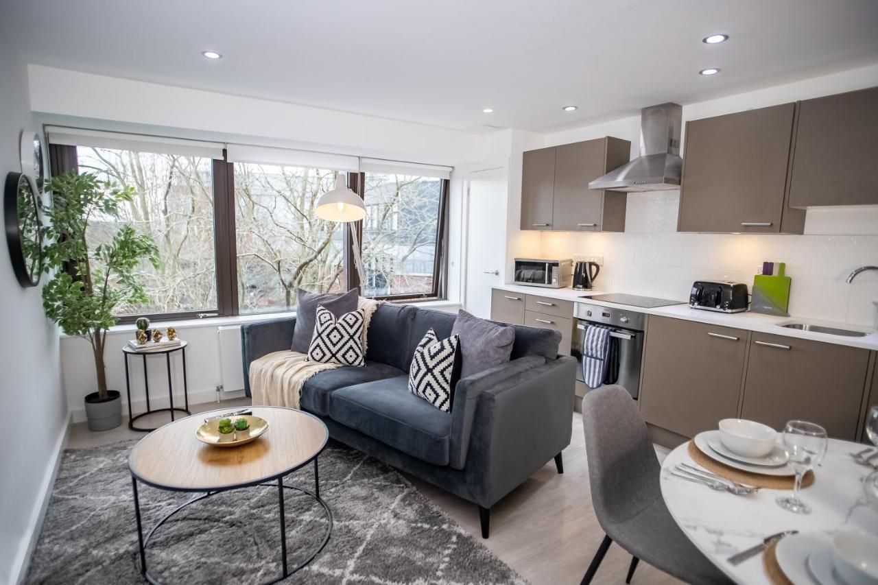 Pembroke House Apartments Exeter For Families Business Relocation Free Parking Екстер'єр фото